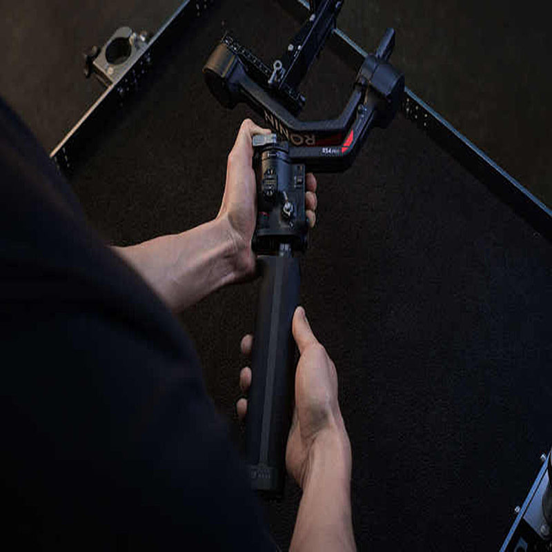 Load image into Gallery viewer, 16.8V Original DJI Ronin RS BG70 High-Capacity Battery Grip With 4800mAh For RS2 /3/ 4 Pro Batteries