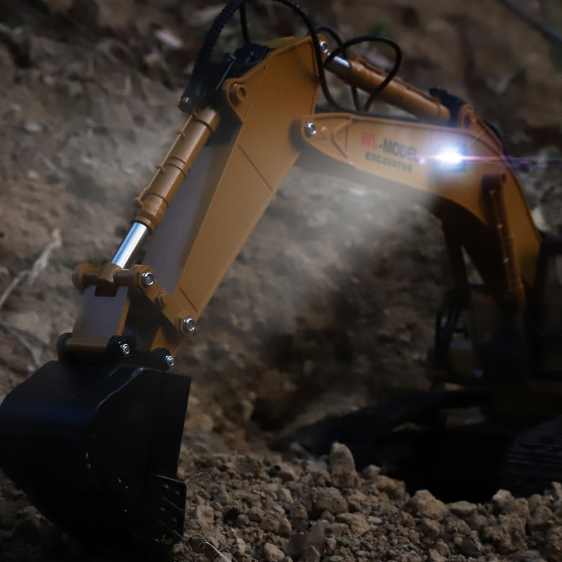 Load image into Gallery viewer, WLtoys RC Excavator 1:16 Full Simulation Structure Design 2.4G Independent Control Alloy Crawler with Light and Sound