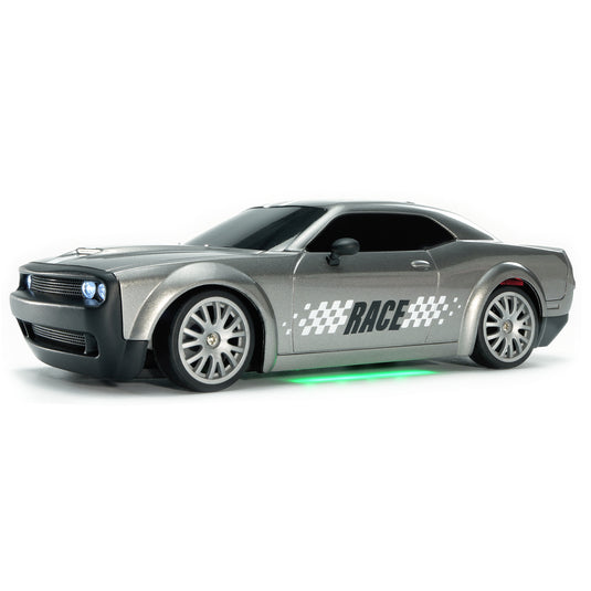 1:20 4WD RC Drift Car 2.4G Remote Control 130 Carbon Brush Motor